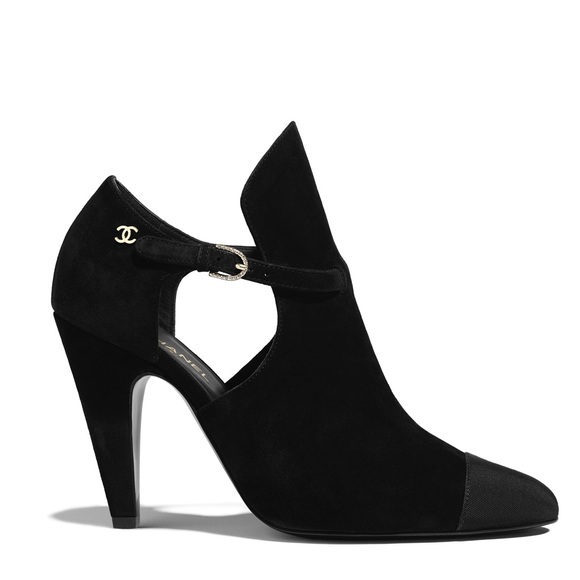 Authentic 🖤 CHANEL 🖤Suede Calfskin Grosgrain Cut Out - Picture 2 of 4